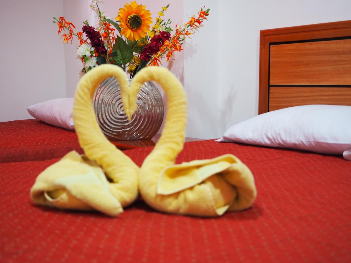 Hostal Espana Puerto Ayora  Luaran gambar