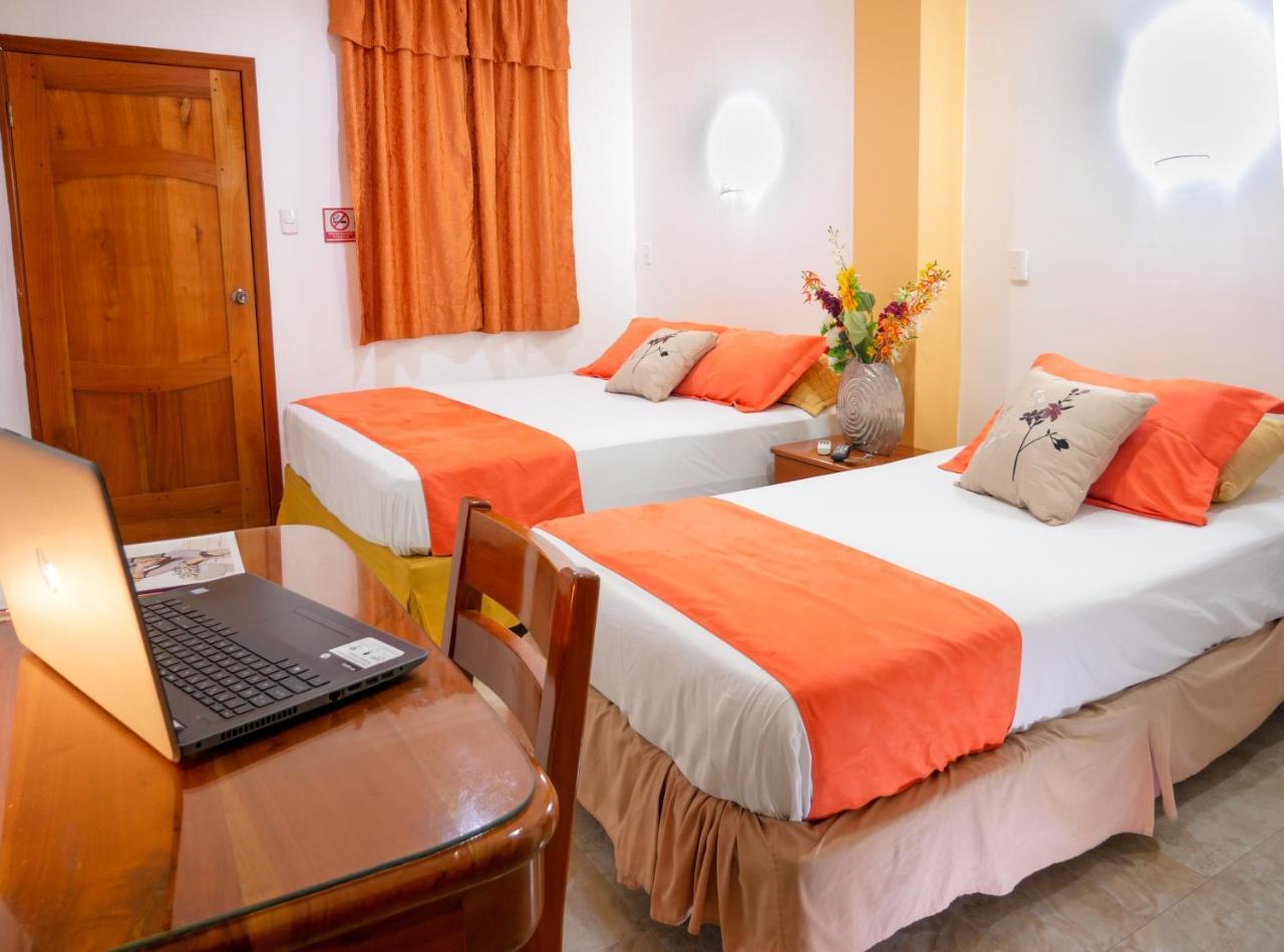 Hostal Espana Puerto Ayora  Luaran gambar